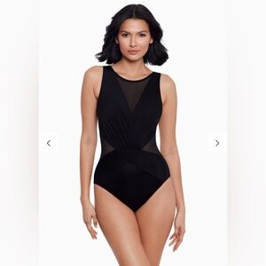 Miraclesuit Illusionists Palma One Piece Swimsuit Black Size 8